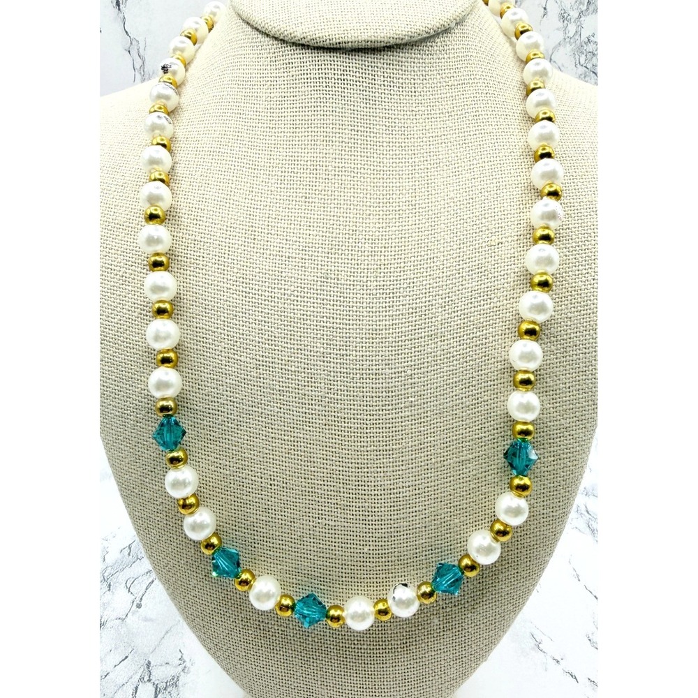 Vintage Faux Pearl Aqua Bead Necklace Gold Tone Barrel Clasp 15"‎ Choker